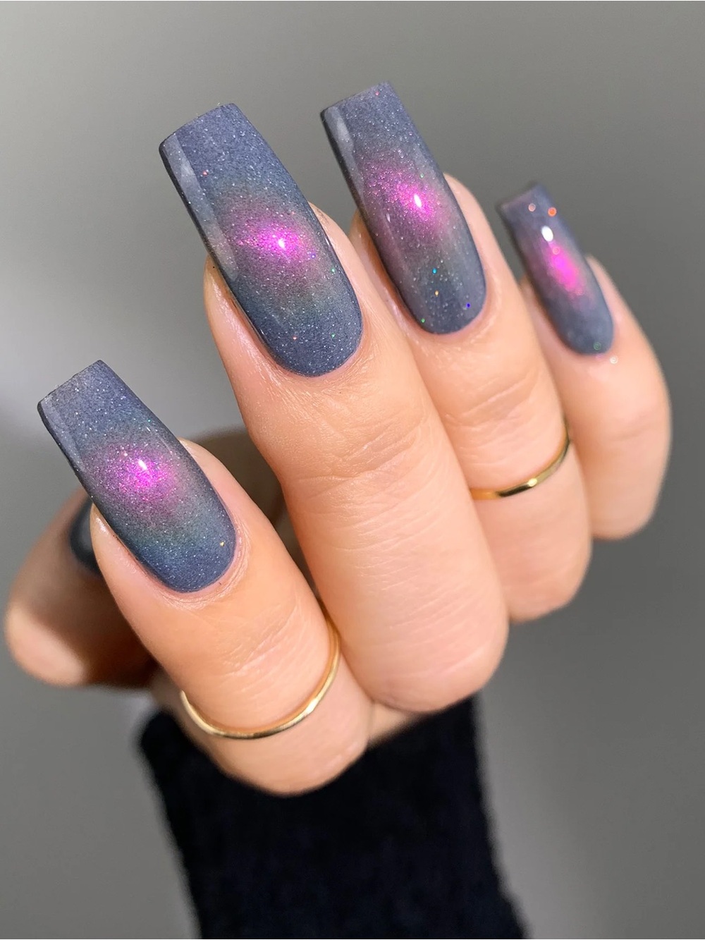 Mooncat smokescreen gray and pink magnetic nail polish dearly departed